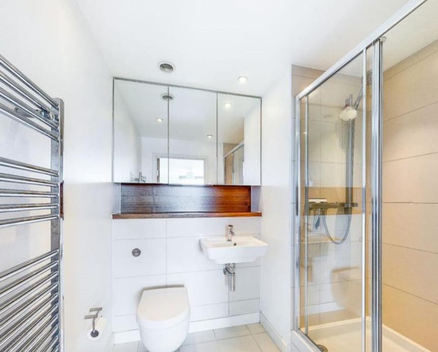 Heronsgate Gh016 London Luaran gambar